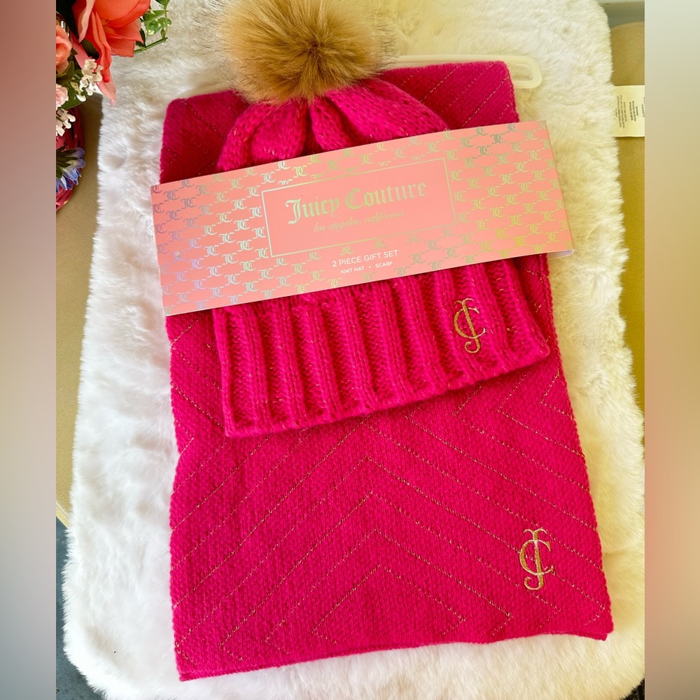 Juicy Couture Vibrant Hat and Scarf  Pink Knit Set